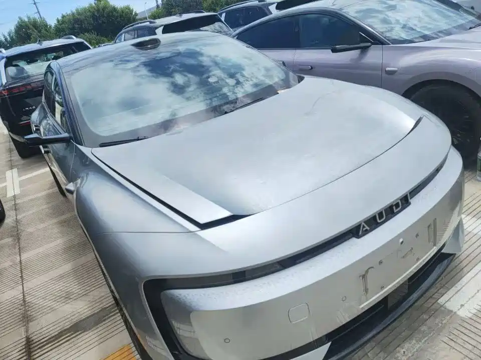 Ауди Ауди. Audi E5 Sportback