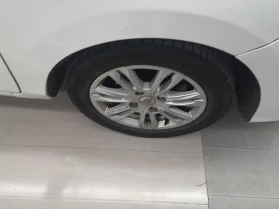 Haima Haima M3 — миниатюра 6