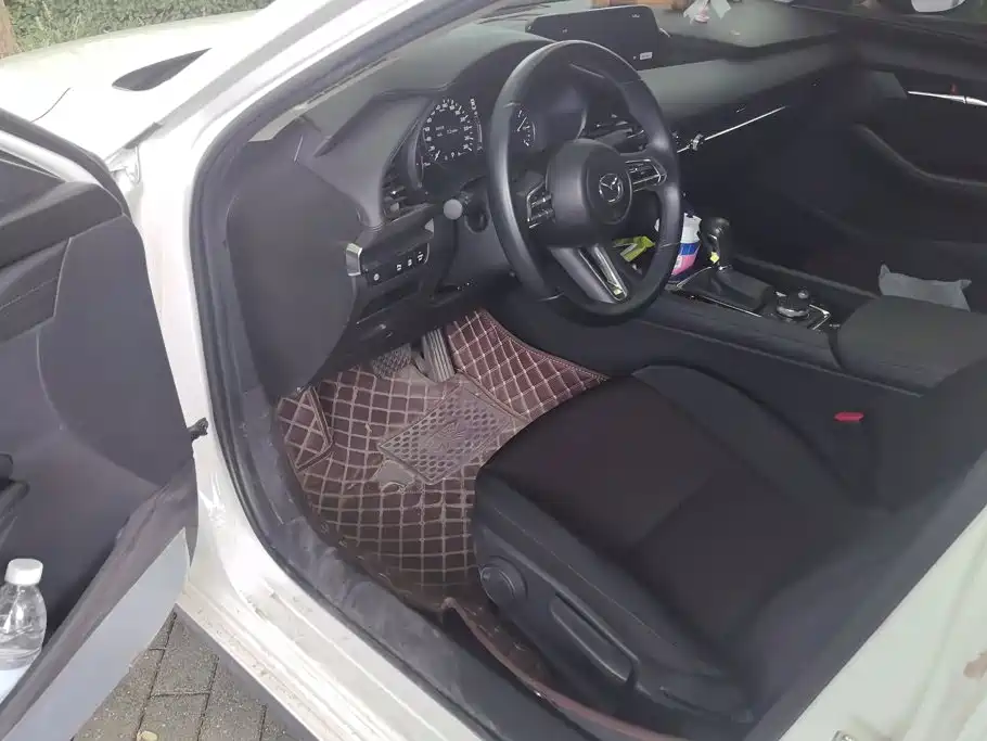 Mazda 3 Axela — миниатюра 9