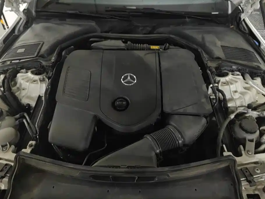 Mercedes-Benz C-Class — миниатюра 10