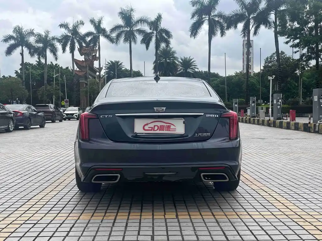 Cadillac CT5 — миниатюра 7