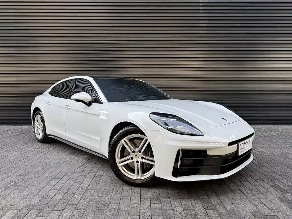 Porsche Panamera — миниатюра 2