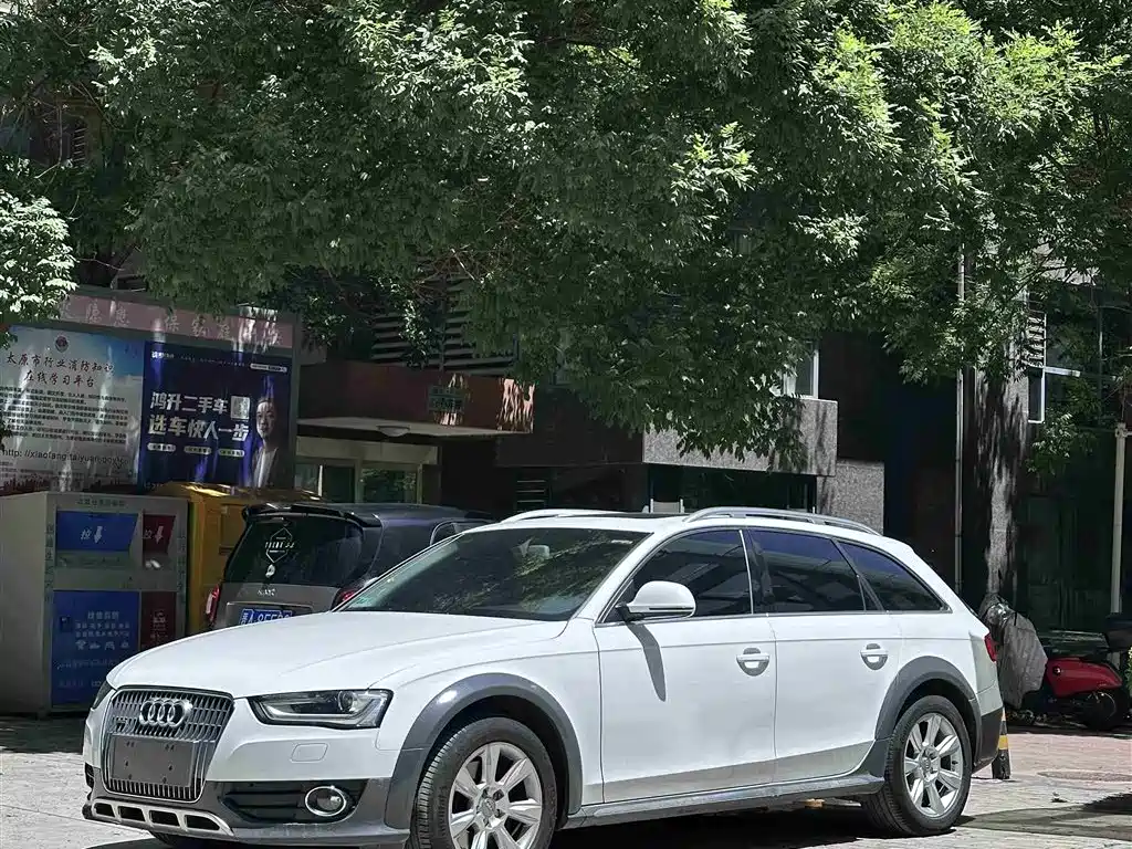 Audi A4 (Import) 2014