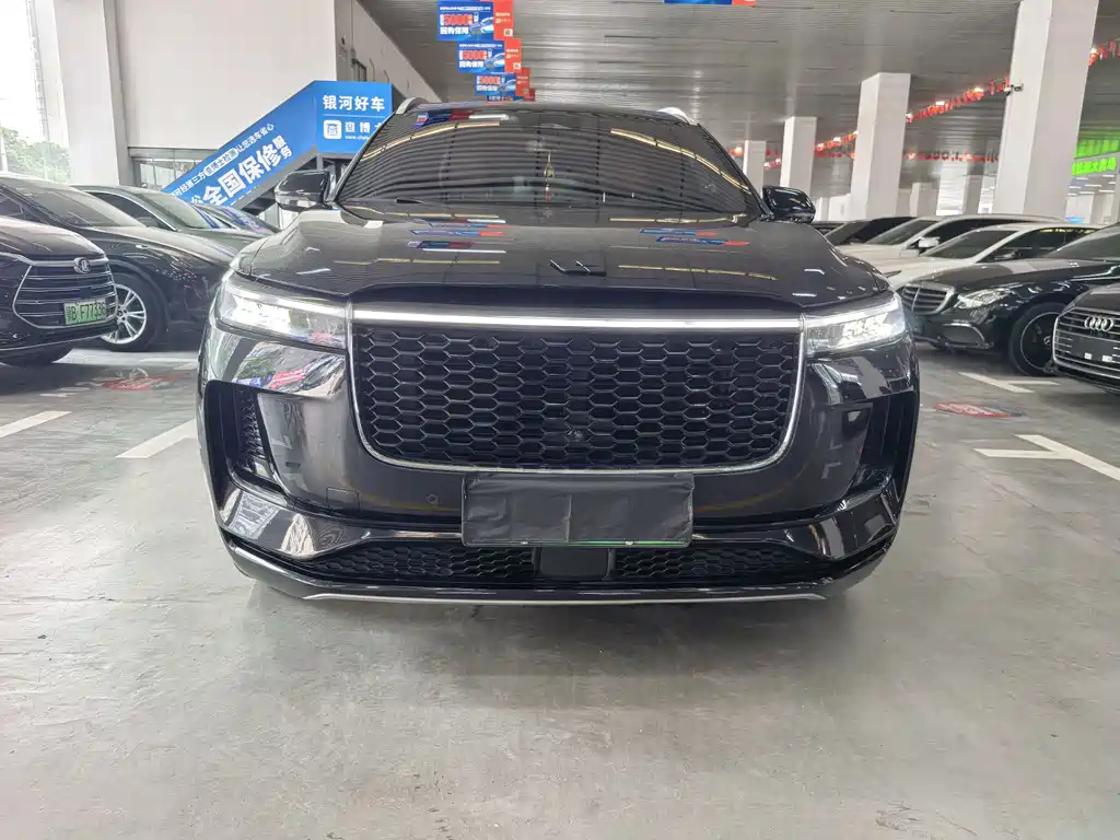 Li Auto ONE 2021 6 мест