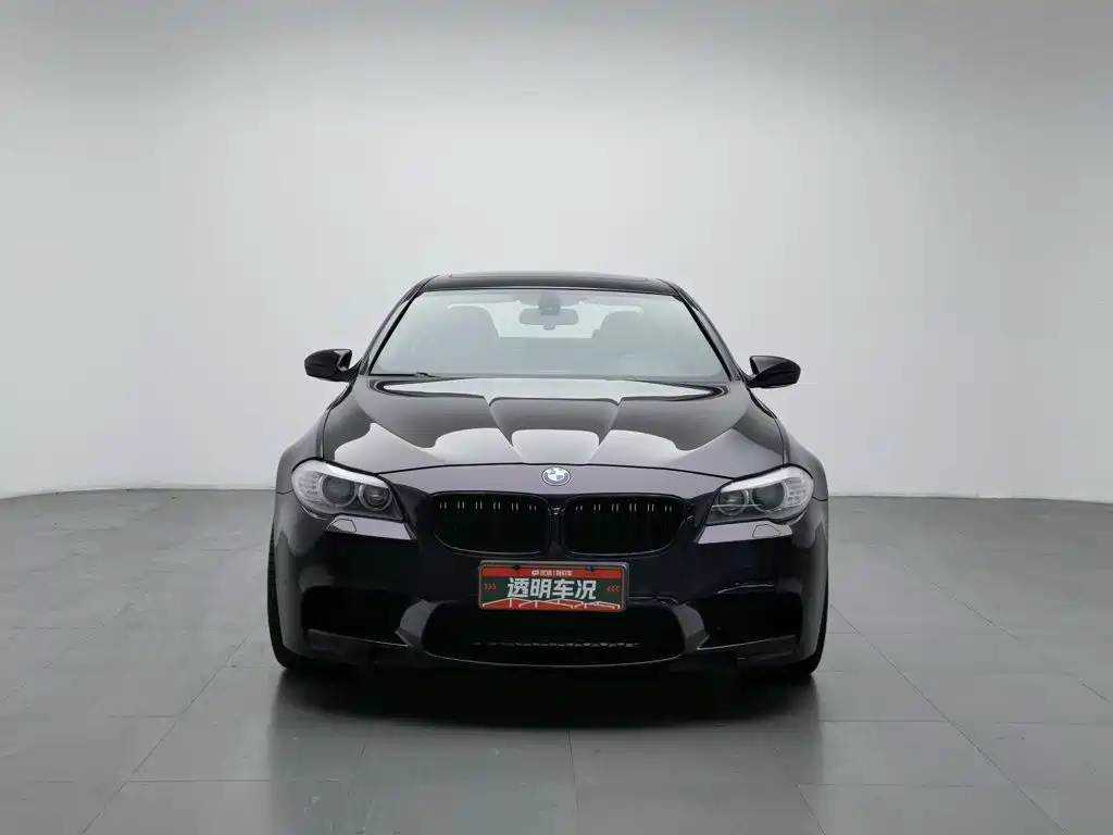 BMW M5 — миниатюра 3