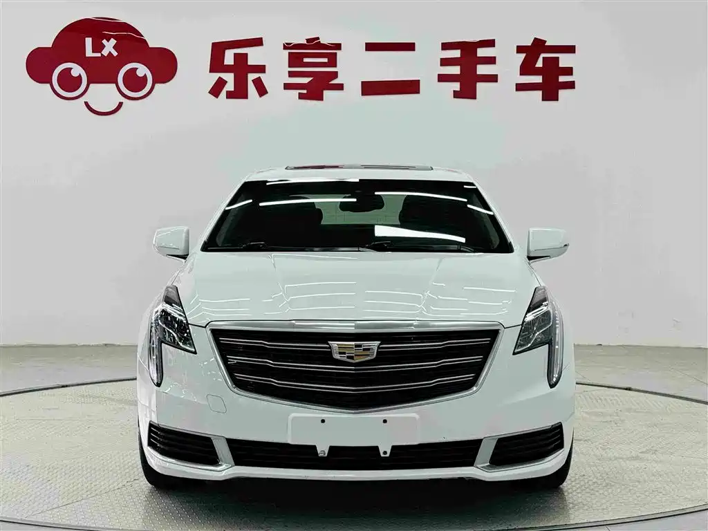 Cadillac XTS 2018 28T