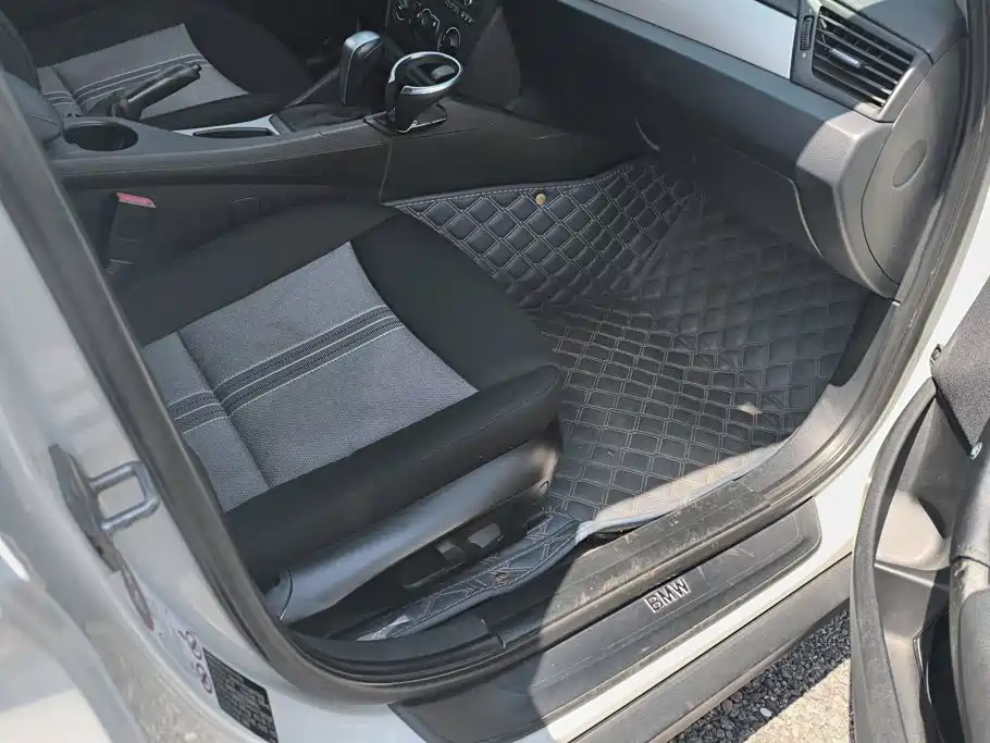 BMW X1 — миниатюра 8