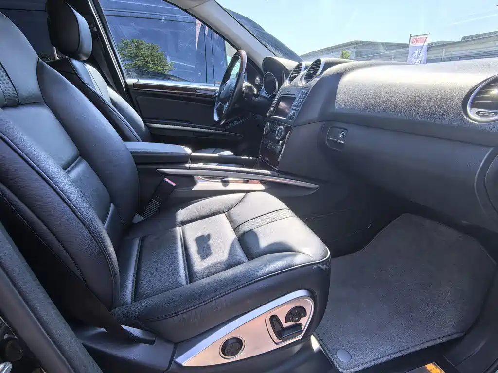 Mercedes-Benz M 2008 ML 500 4MATIC