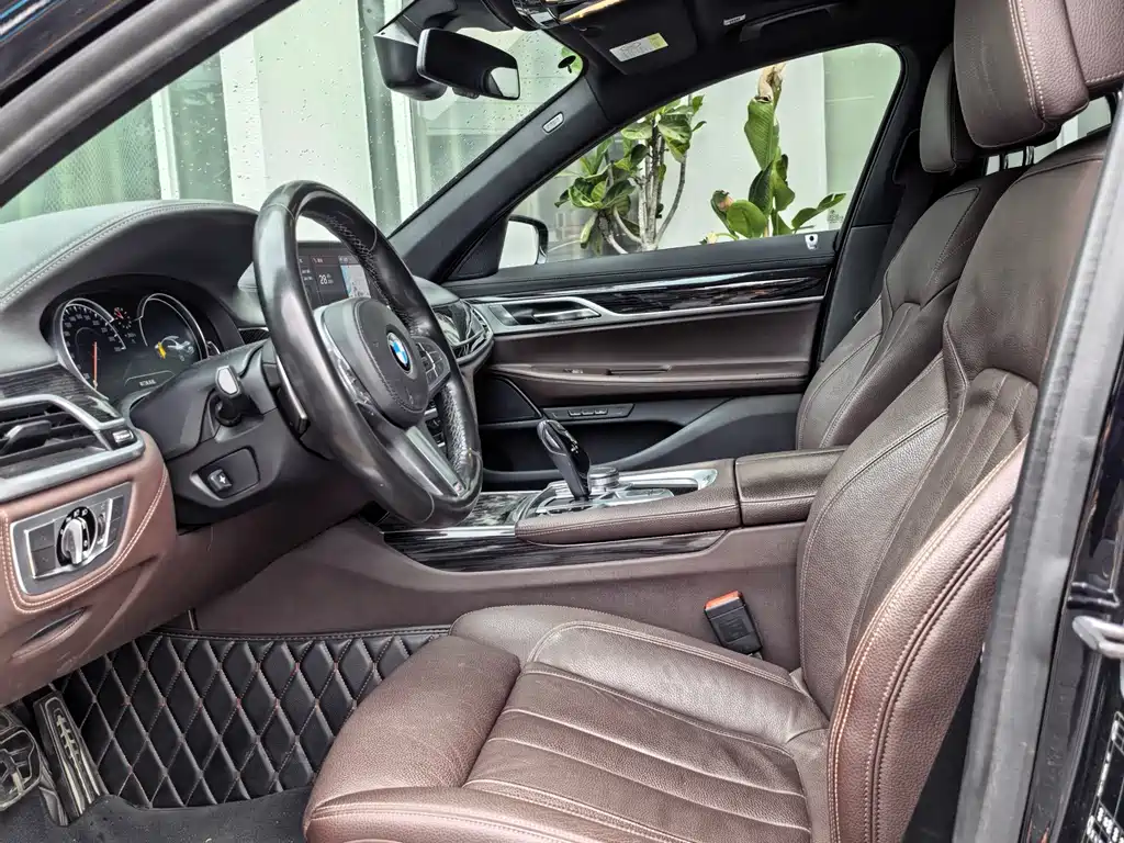 BMW 7 Series 7 2018 730Li Lead M Sport