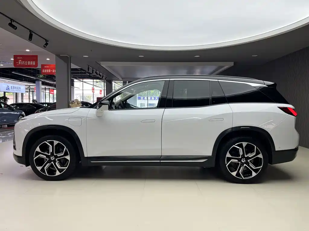 NIO ES8 — миниатюра 3