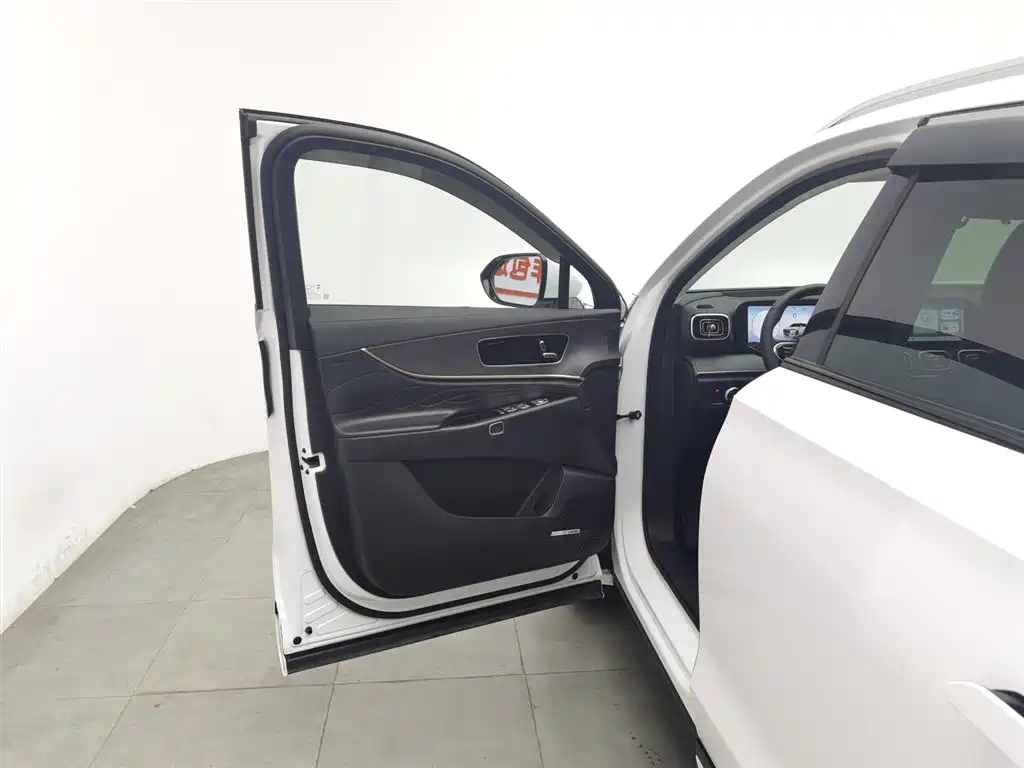 Chery Tiggo 9 9 2023 2.0T DCT Luxury 5 мест
