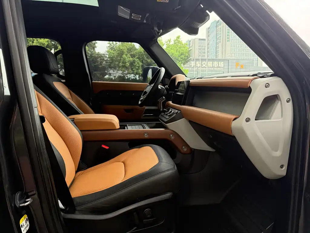 Land Rover Defender — миниатюра 11