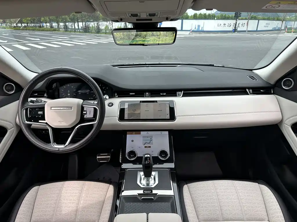 Land Rover Range Rover Evoque 2021 L 249PS R-Dynamic First edition