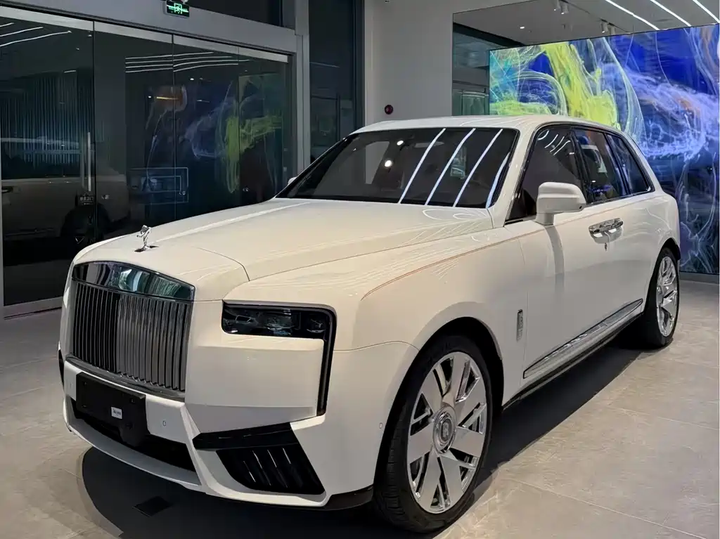 Rolls-Royce Cullinan 0
