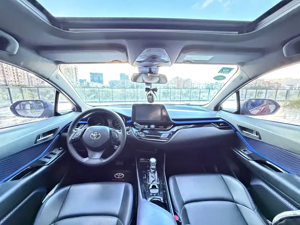 Toyota C-HR — миниатюра 7