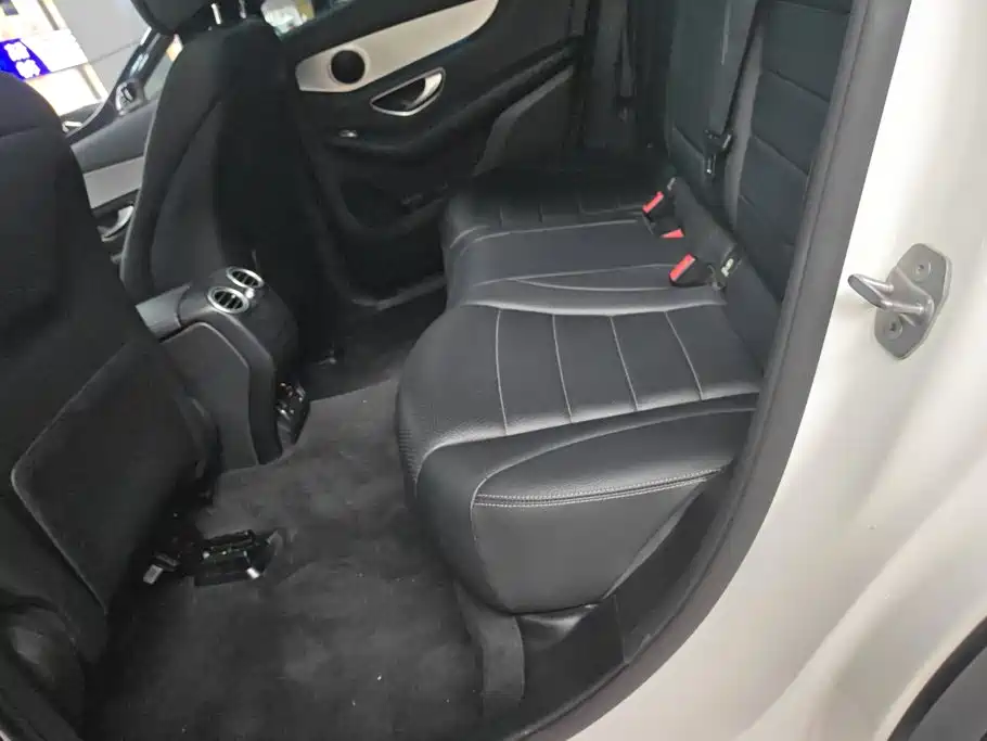 Mercedes-Benz GLC — миниатюра 11