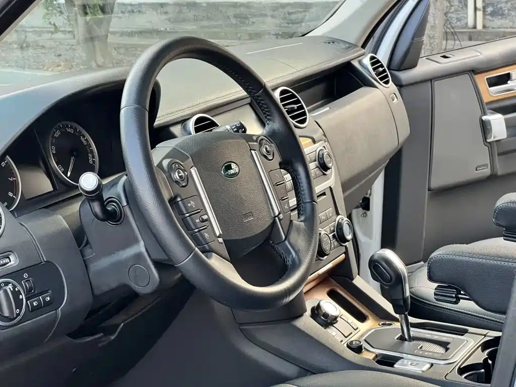 Land Rover Discovery — миниатюра 14