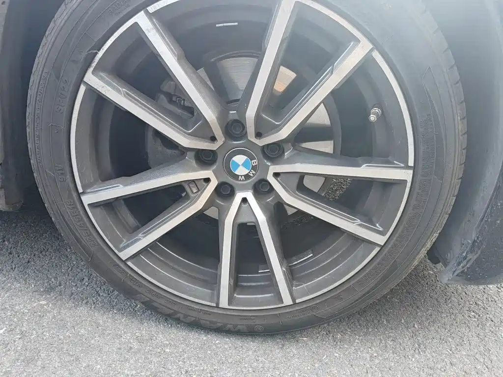 BMW 3 Series — миниатюра 8