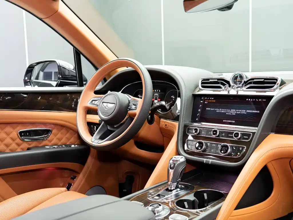 Bentley Bentayga — фотографии объявления, Фото 19