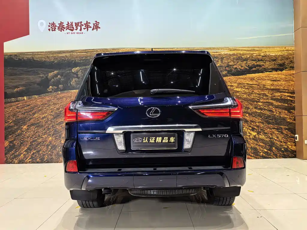 LEXUS  LX