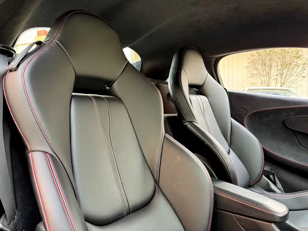 McLaren 570 2015 570S 3.8T Coupe