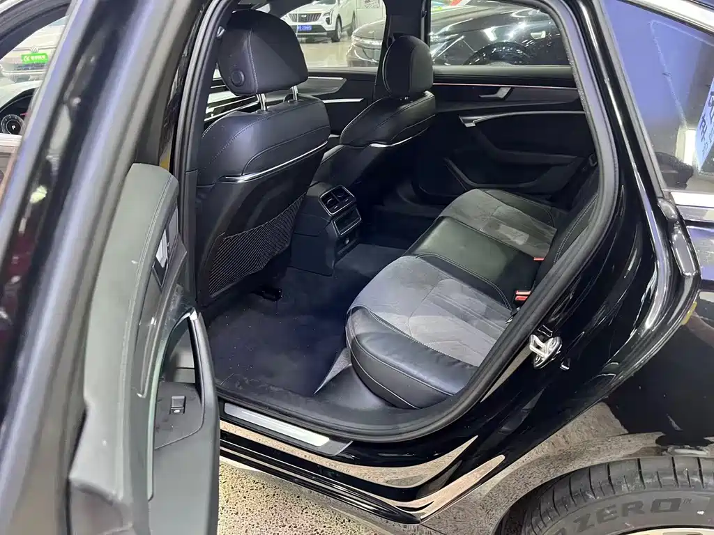 Audi A6L — миниатюра 11