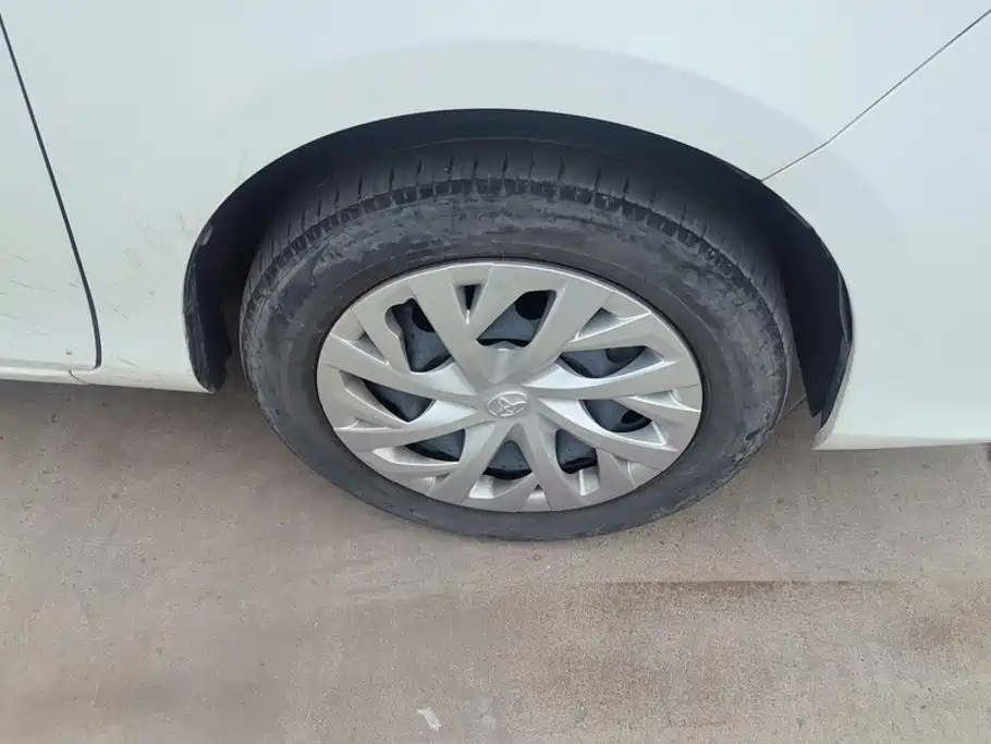 Toyota Vios FS — миниатюра 6