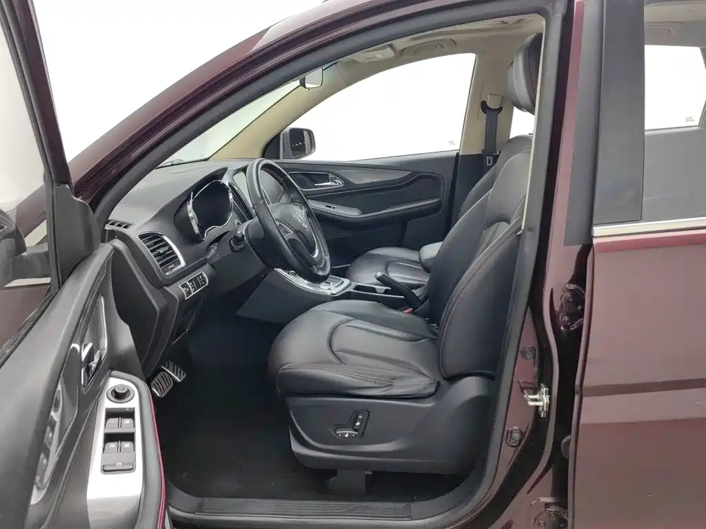 Baojun 560 — миниатюра 10