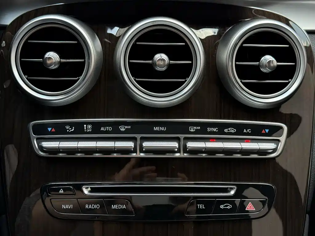 Mercedes-Benz GLC — миниатюра 34