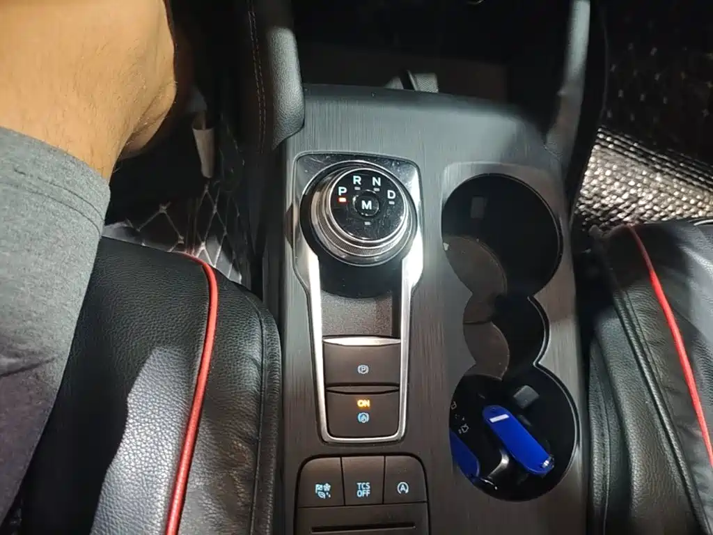 Ford Focus Active — миниатюра 14