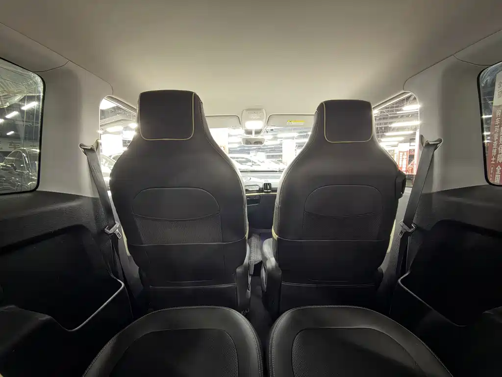 Baojun KiWi EV — миниатюра 15