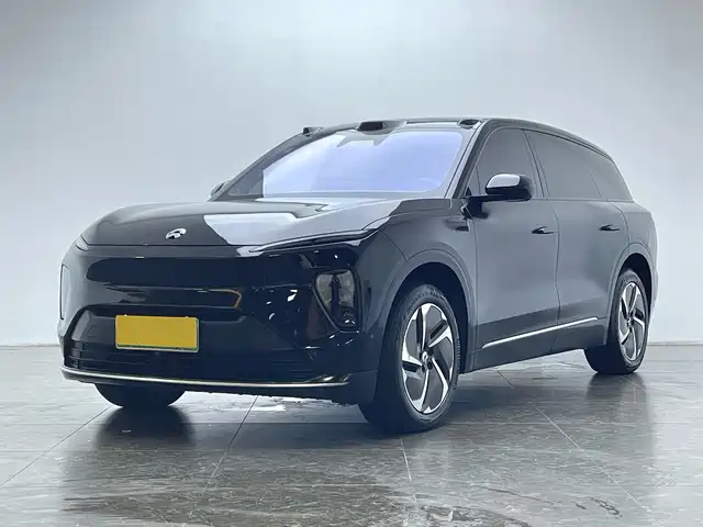 2024 Nio ES8