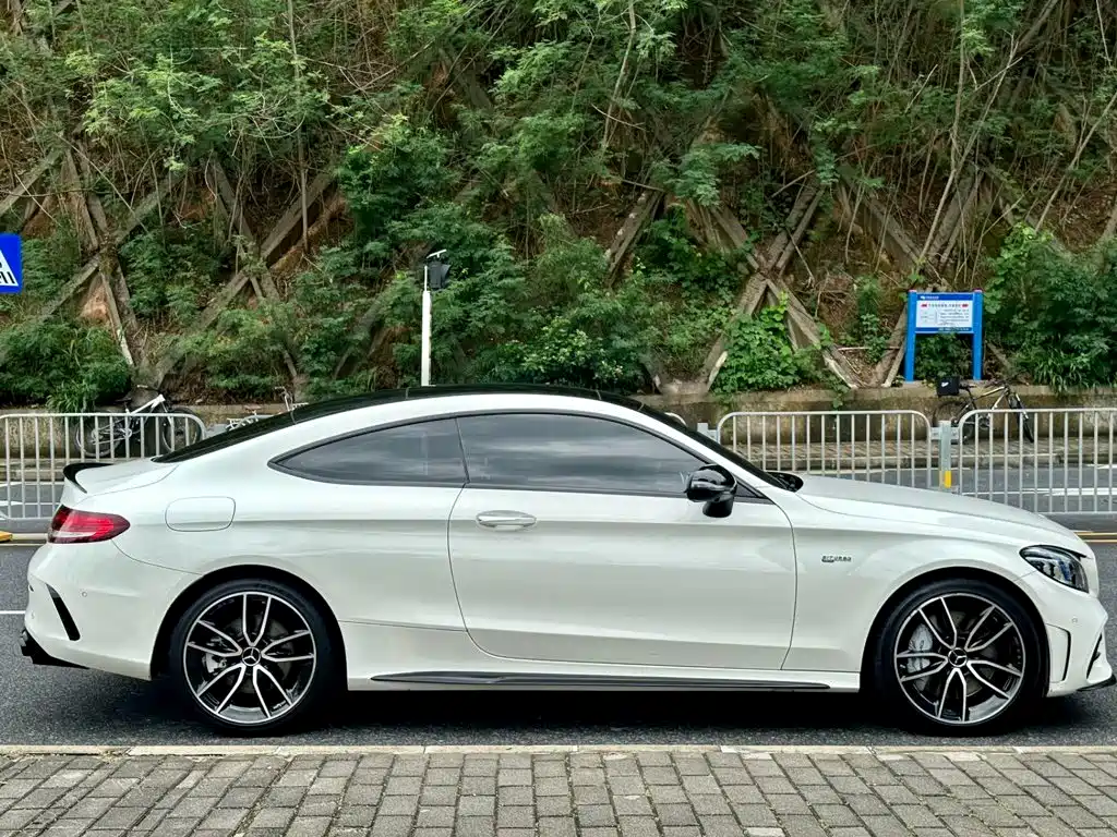 Mercedes-Benz C-Class AMG — миниатюра 8
