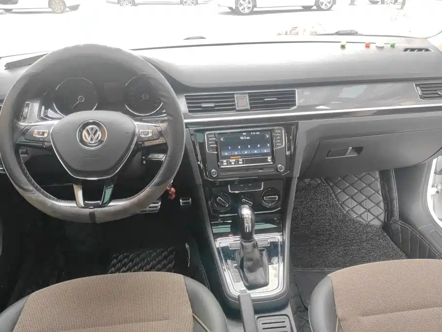 Volkswagen C-Trek — миниатюра 12