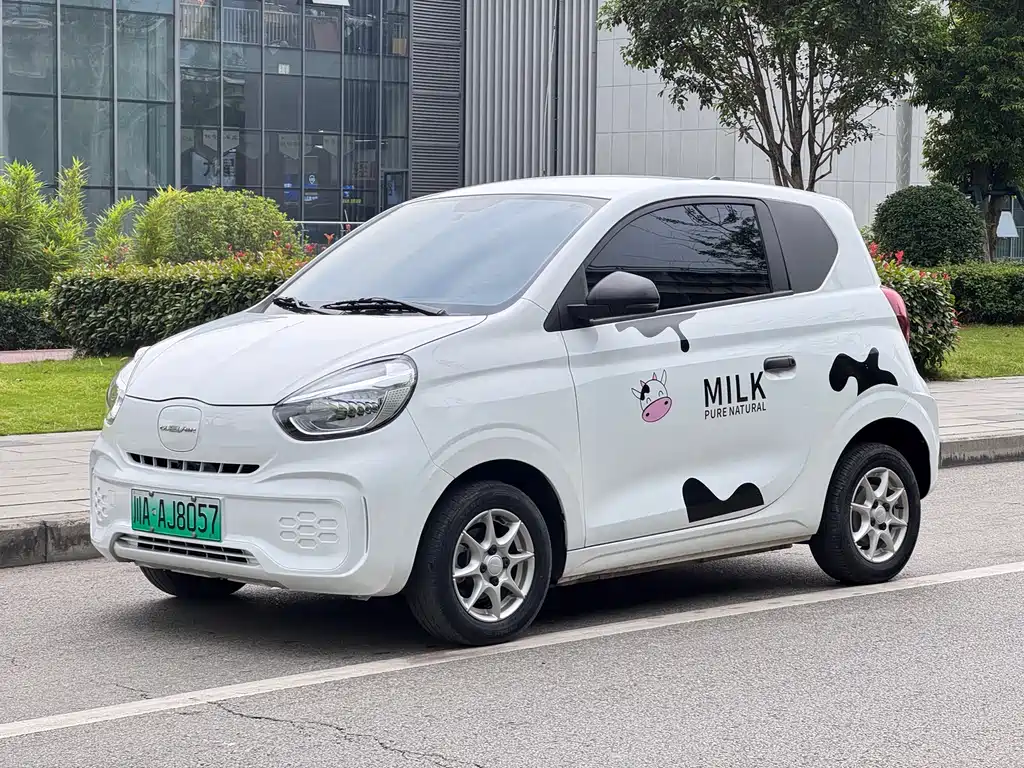 Roewe Clever 2022