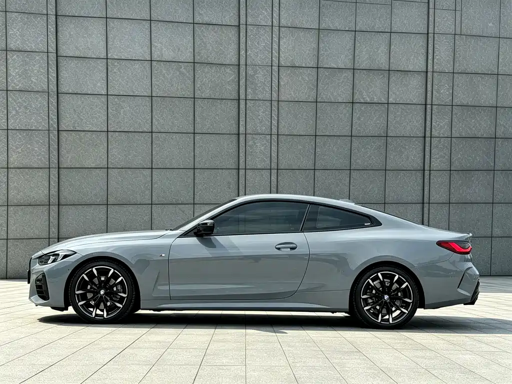BMW 4 Series — миниатюра 4