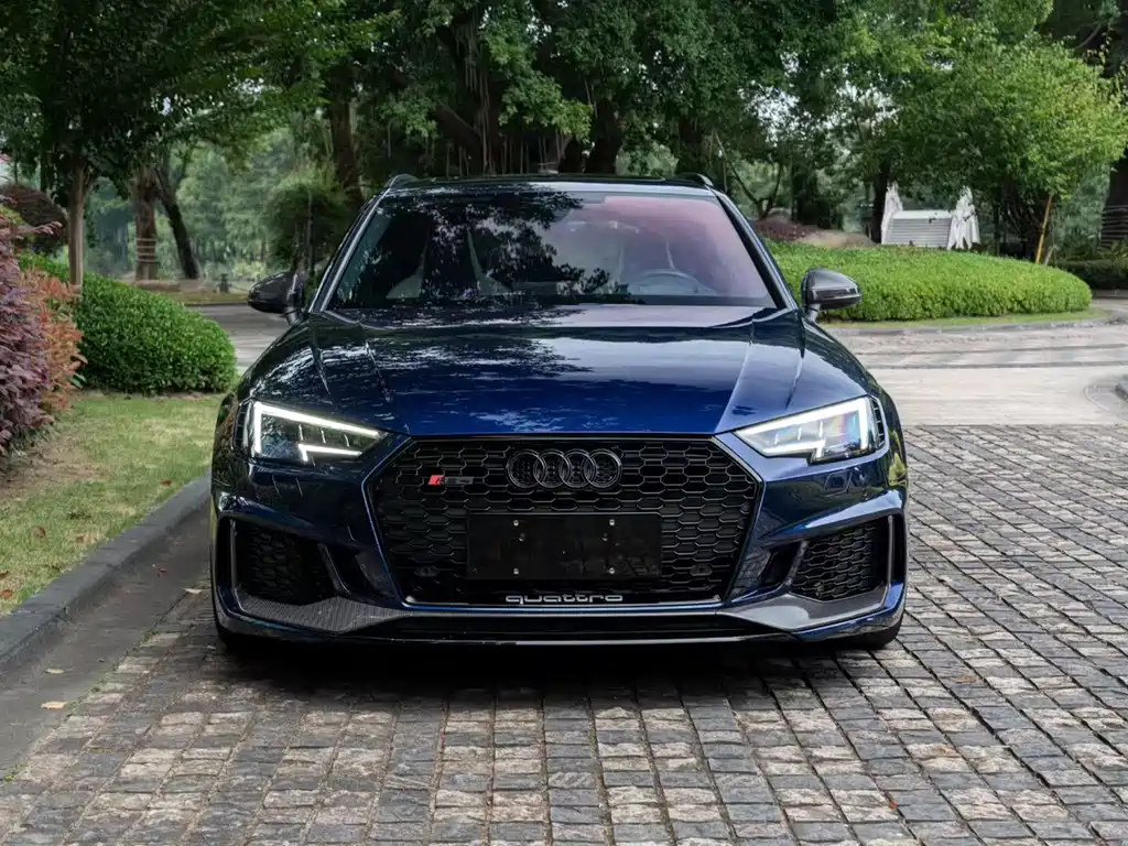 Audi RS 4 — миниатюра 2