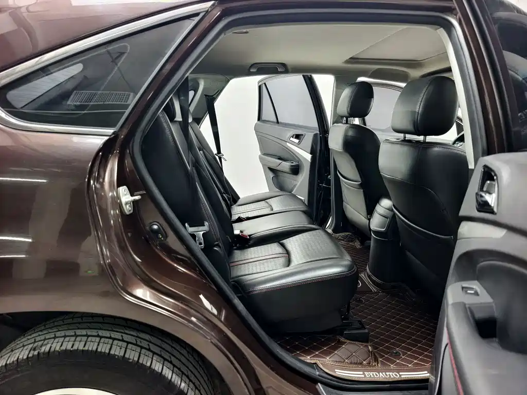 BYD S7 — миниатюра 16