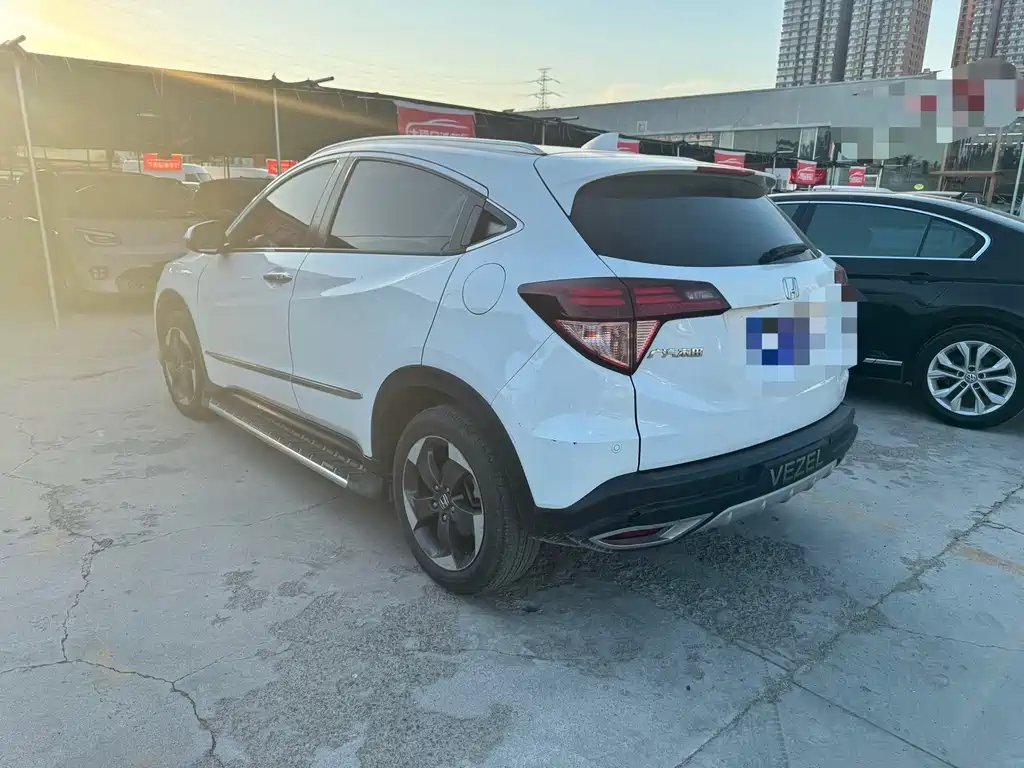 Honda Vezel — миниатюра 7