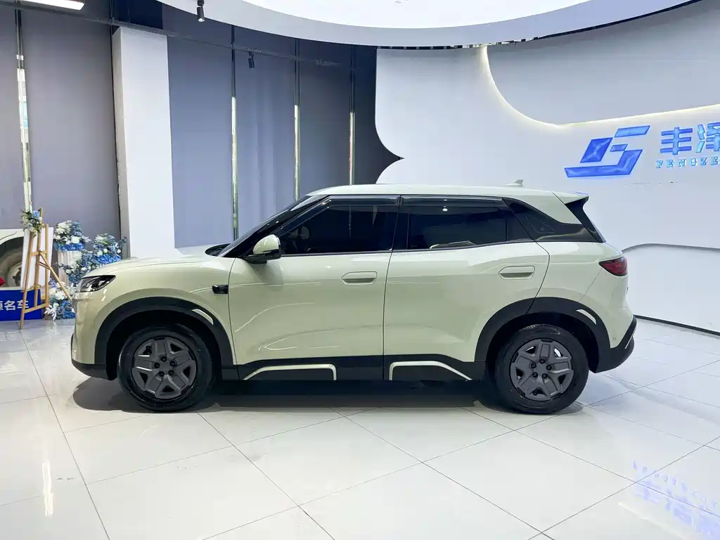 BYD Yuan UP — миниатюра 3