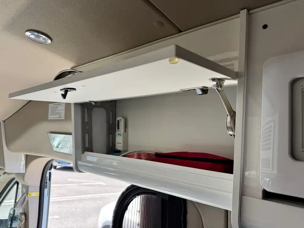 MAXUS V90 RV — миниатюра 30
