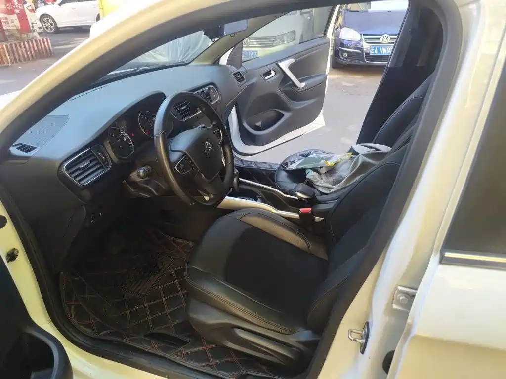 Citroen C3-XR — миниатюра 16