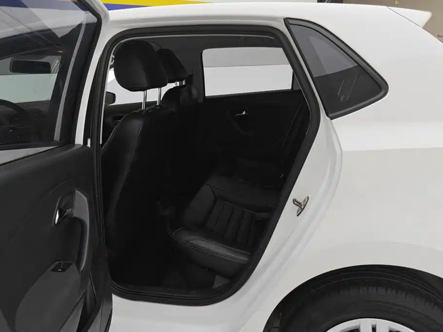 Volkswagen Polo — миниатюра 11
