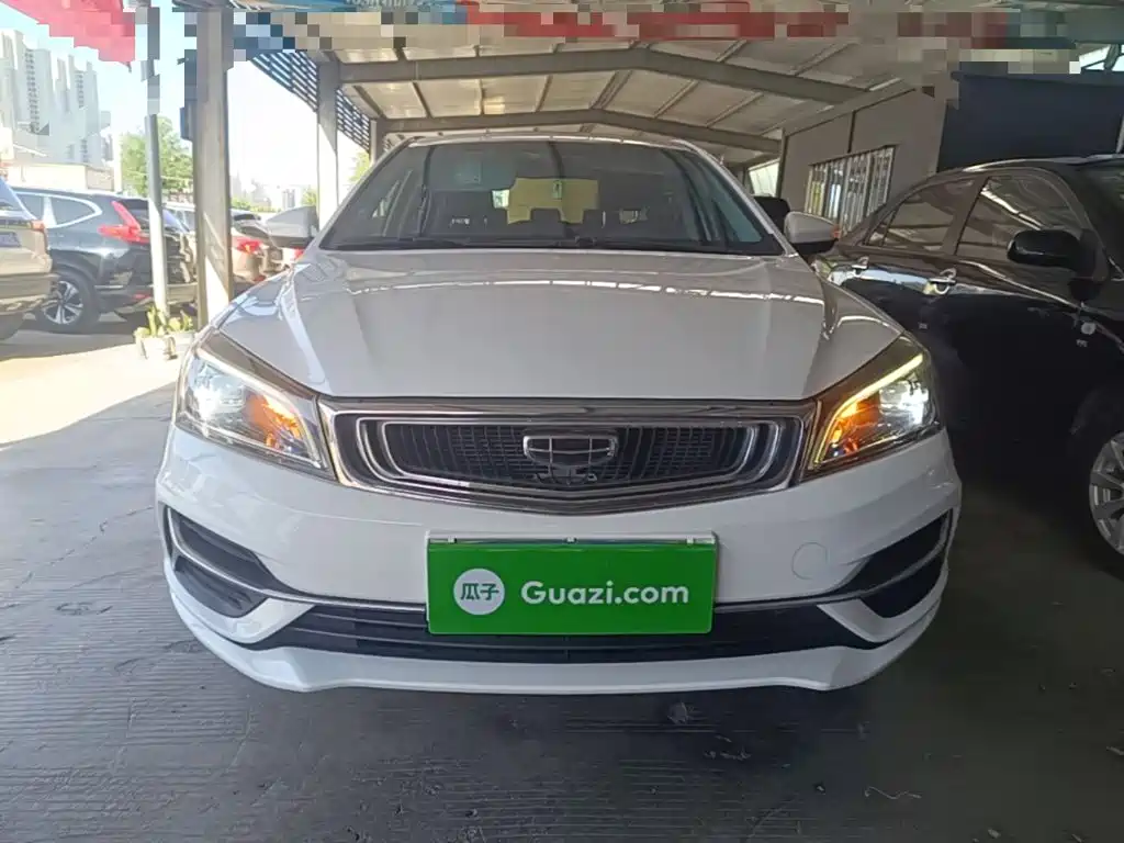Geely Emgrand — миниатюра 3