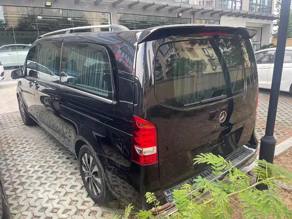 Mercedes-Benz Vito — миниатюра 6