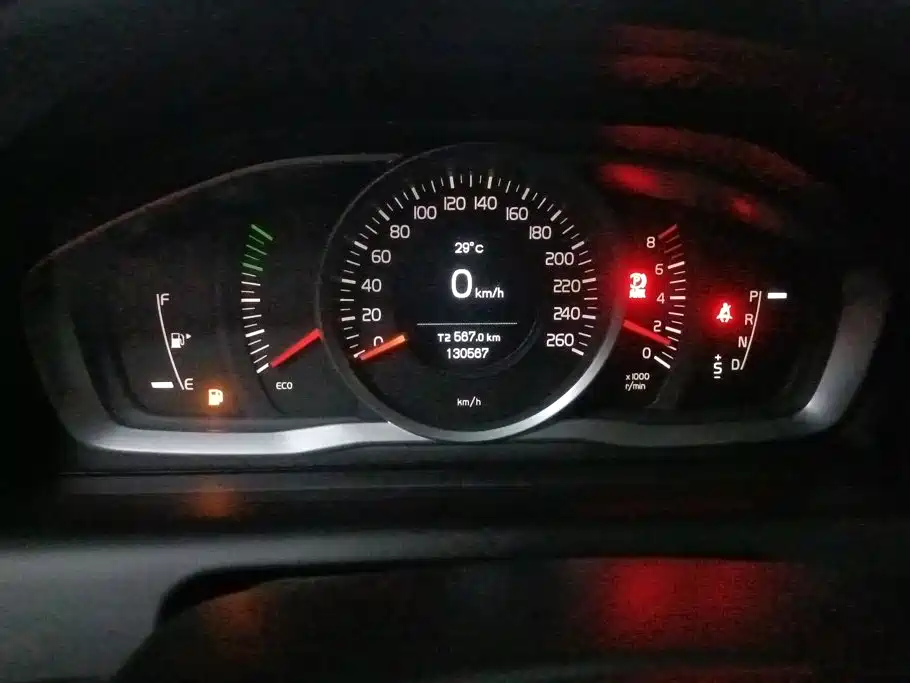 Volvo XC60 (Import) — миниатюра 14