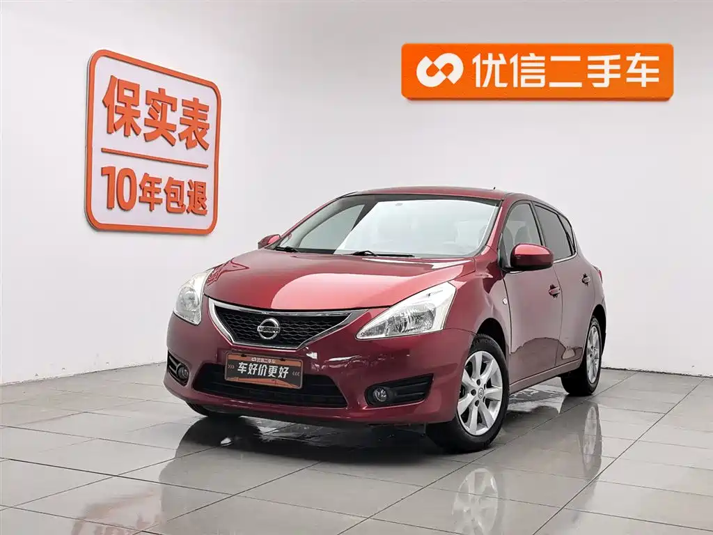 Nissan Tiida 2013