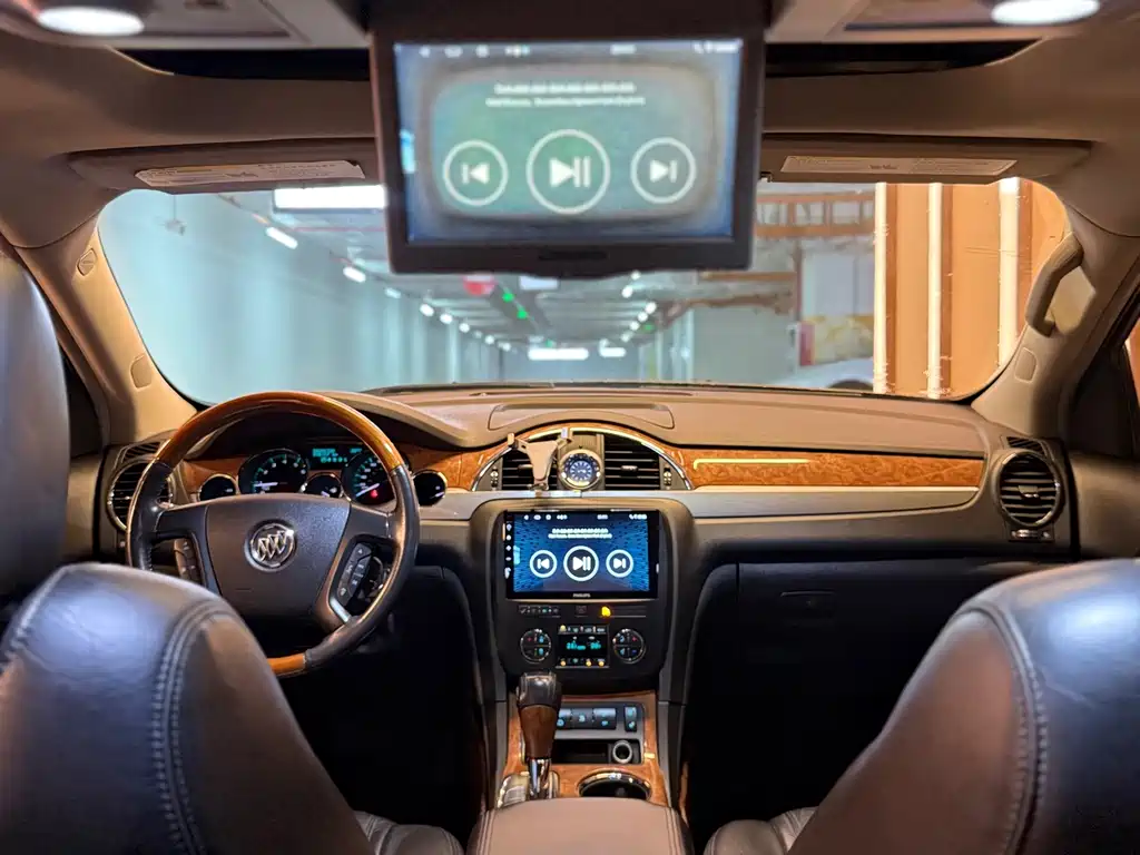 Buick Enclave — миниатюра 4