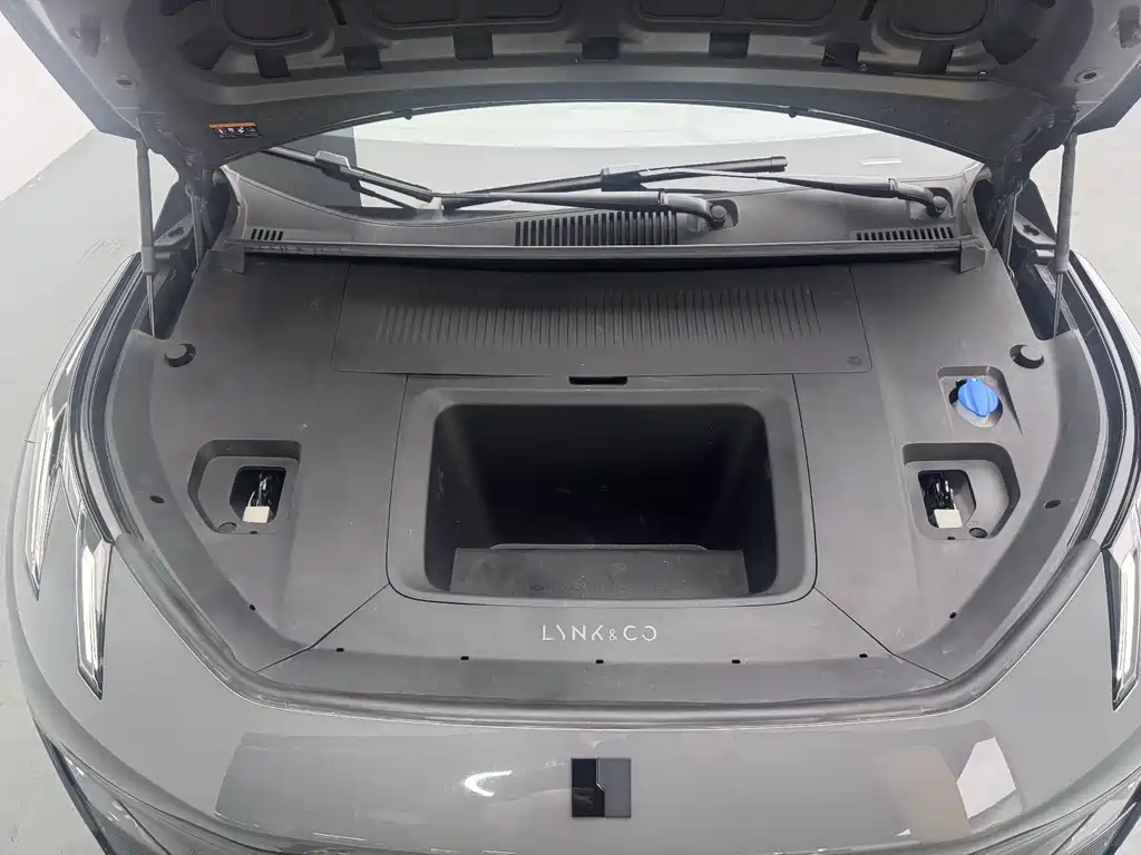 Lynk & Co Z20 — миниатюра 14