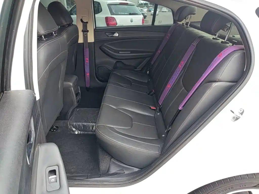 Chery Arrizo 5 — миниатюра 17